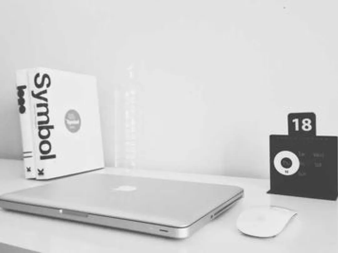 Marken-Sneaker, wenig getragen