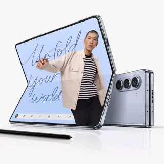 Sportbekleidung im Set 1